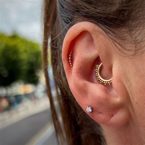 nefertiti piercing|Nefertiti Piercing